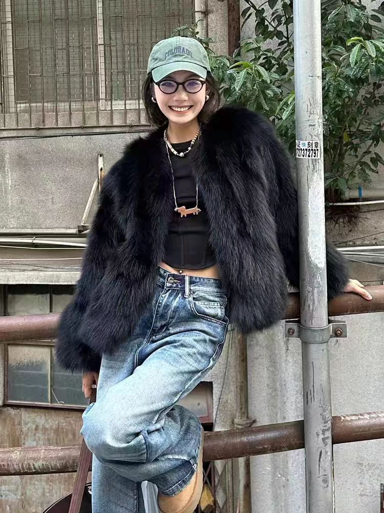 Veste en Fourrure Noir - Amira Paris