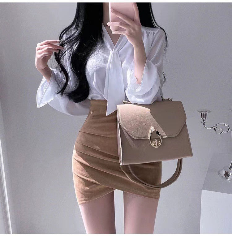 Jupe Courte Irregulière & Taille Haute - Amira Paris