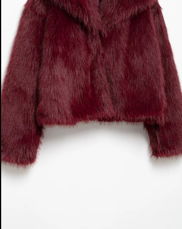 Veste en Fourrure Taille Court - Amira Paris