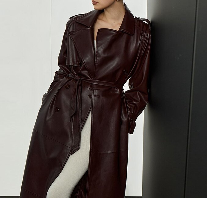 Manteau Long en Cuir rouge - Amira Paris