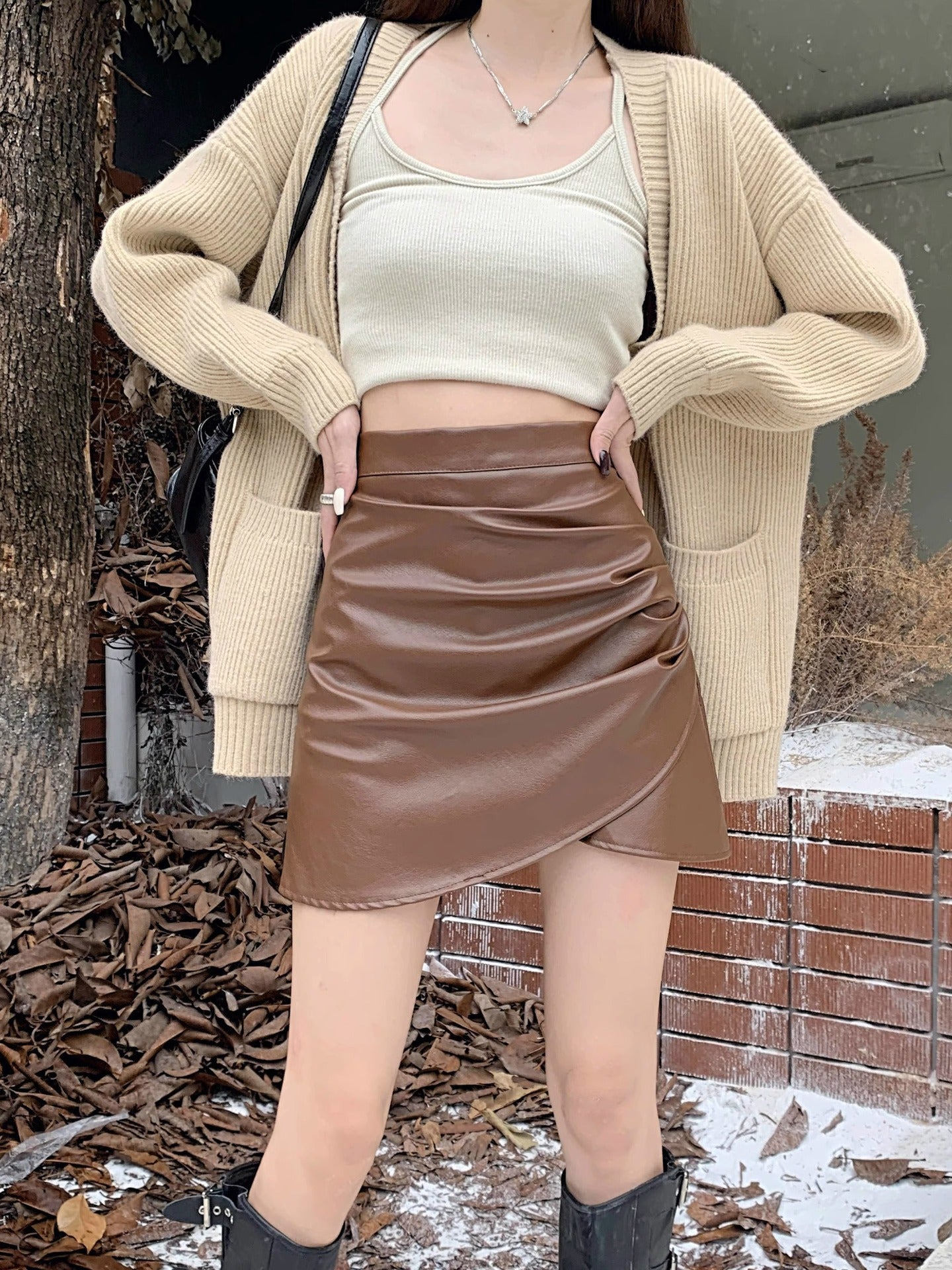 Jupe en Cuir & Taille Haute - Amira Paris